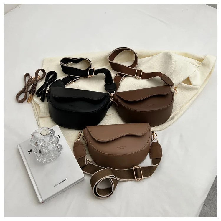 Summer Elegance Saddle Crossbody Bag - Classic Leather Shoulder Bag for Women